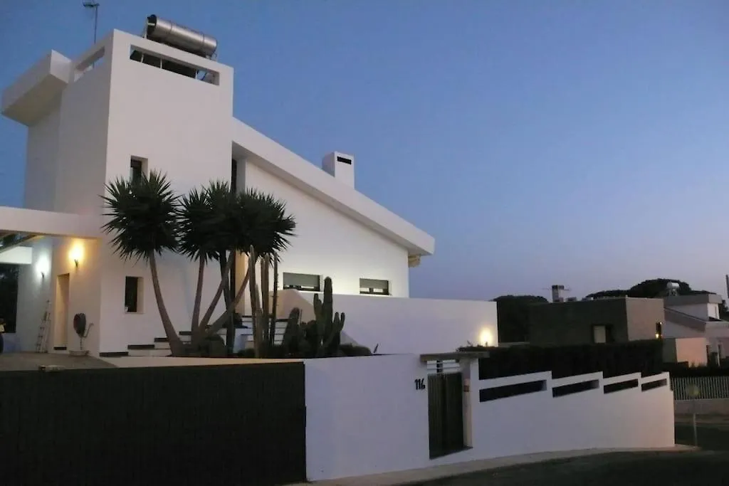 Chalet Individual Con Piscina En El Rompido... location